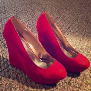 5 Inch Red Wedges Size 8